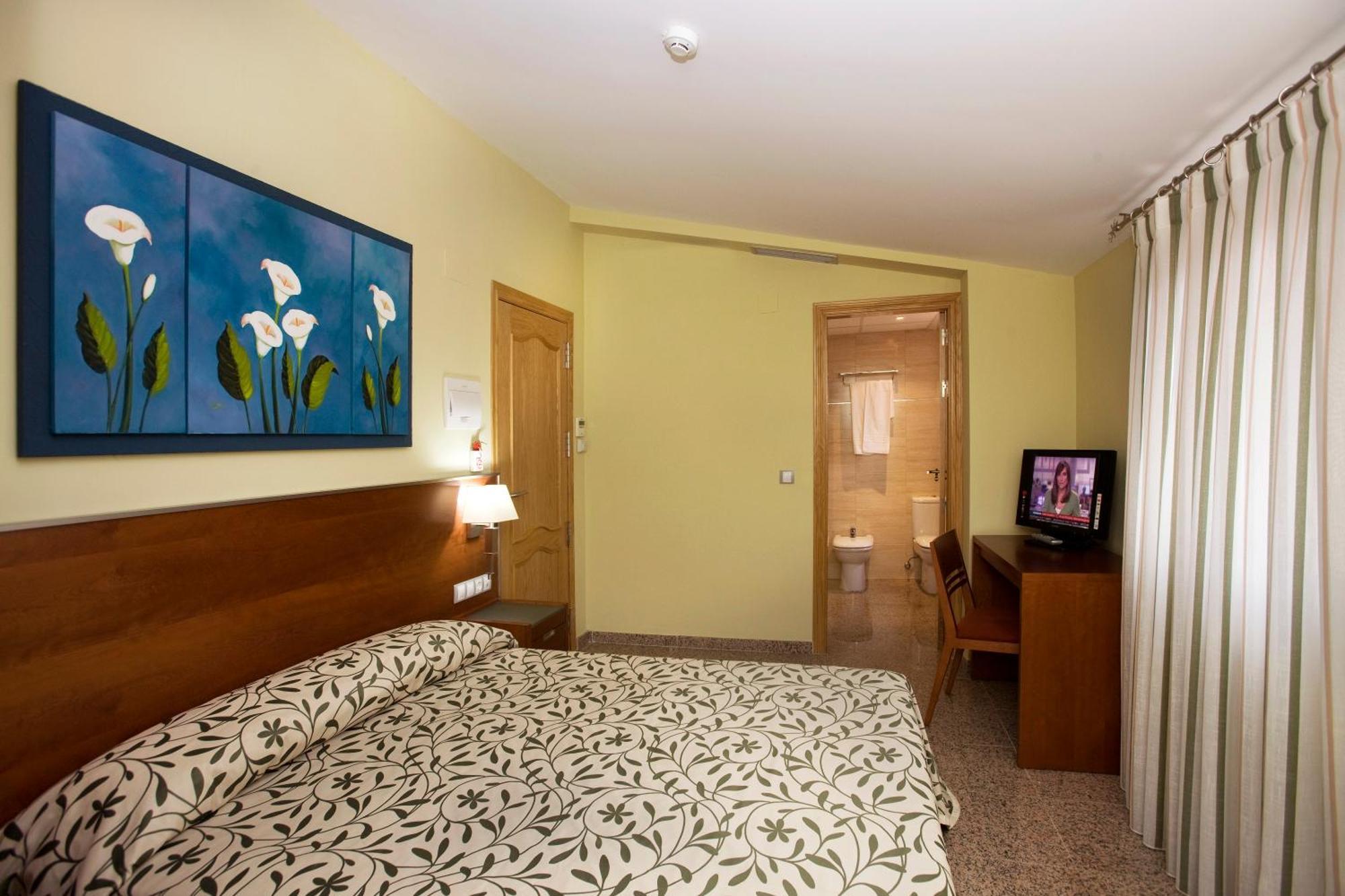 Hotel Marivella Калатаюд Екстер'єр фото