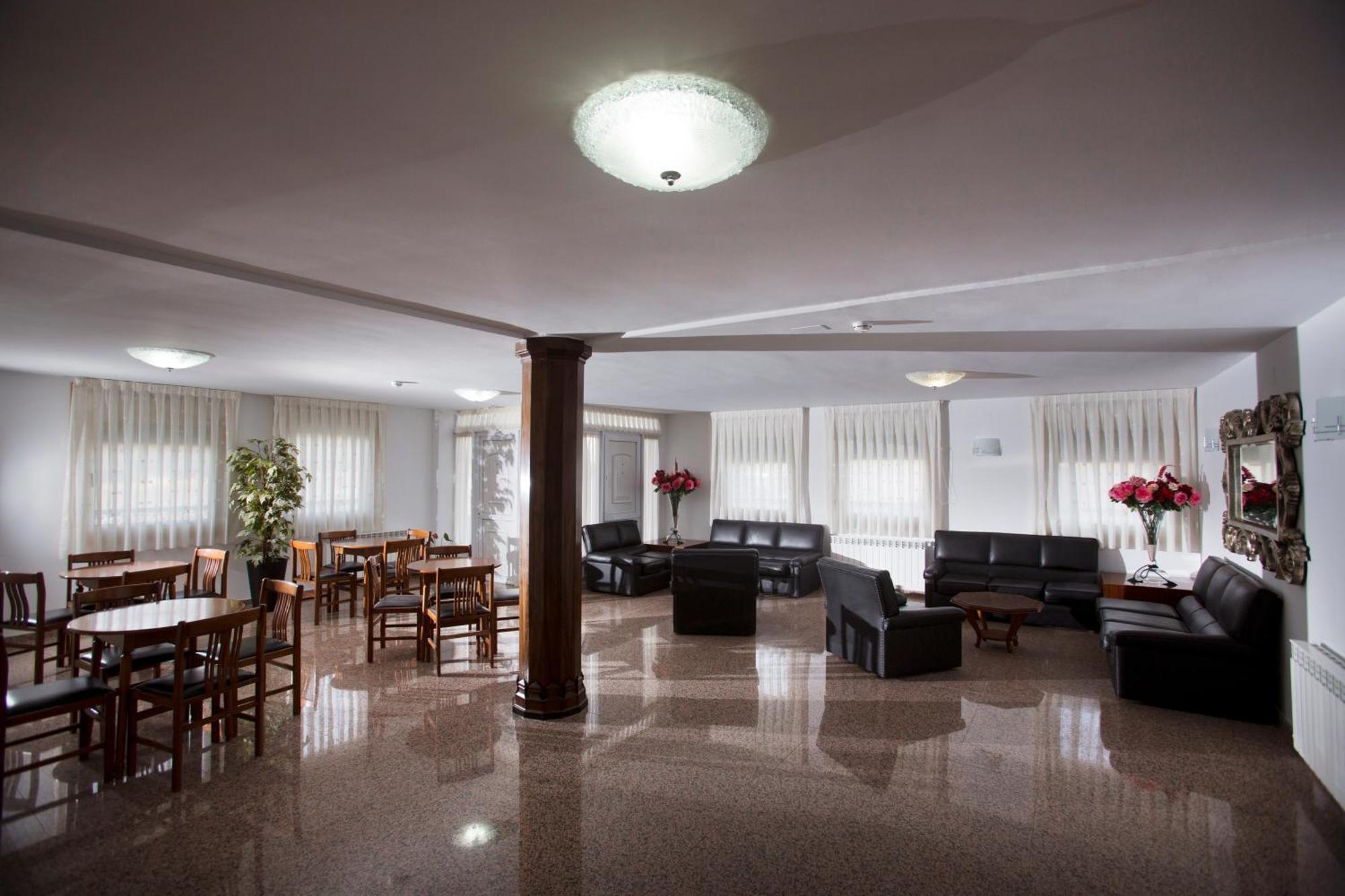 Hotel Marivella Калатаюд Екстер'єр фото