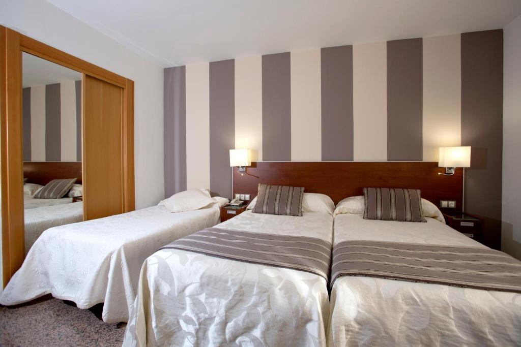 Hotel Marivella Калатаюд Номер фото